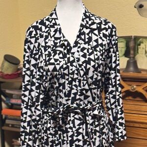 Lane Bryant Black and White Geometric Long Sleeve Dress